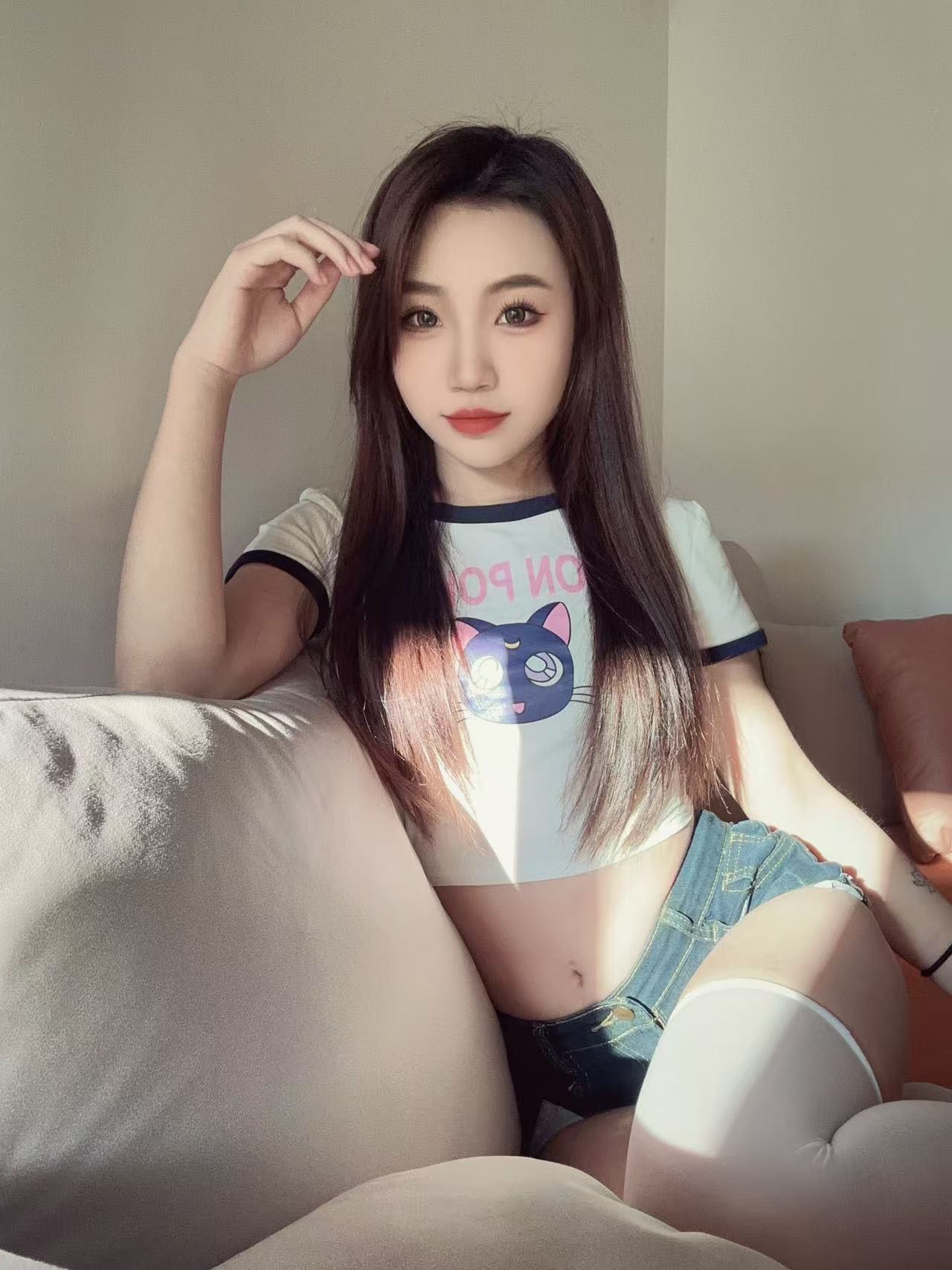 63d17d906706640bf67e56cfc46a212a.jpeg