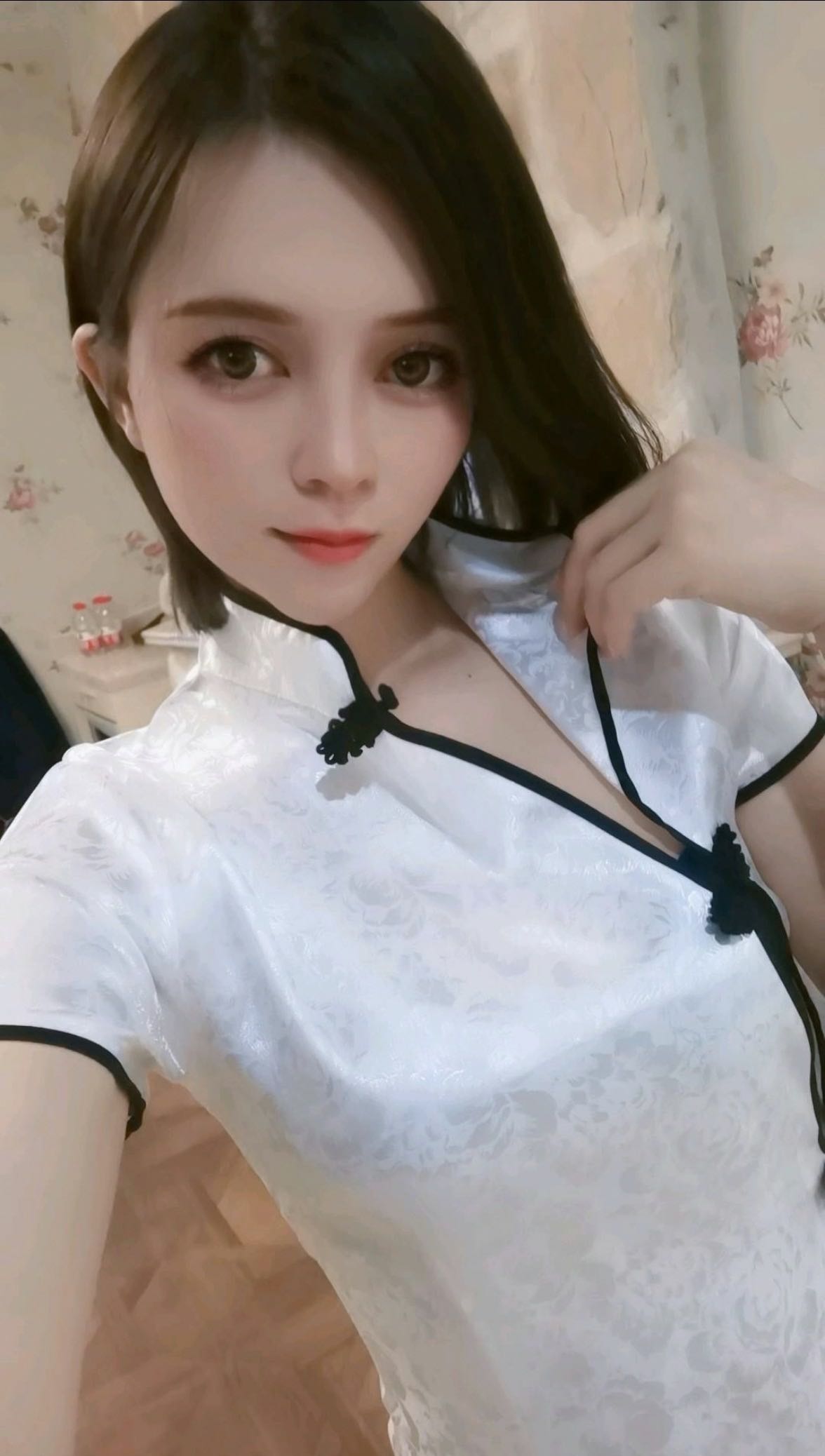 7f7e65406535e0f7b4287a690f3c5f54.jpeg