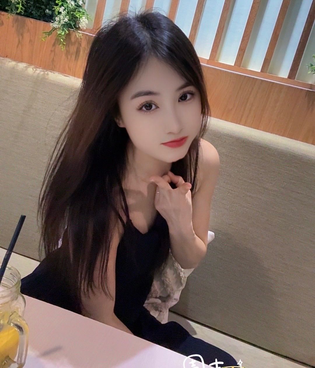 8f38df385c64580a17a6282668681c33.jpeg